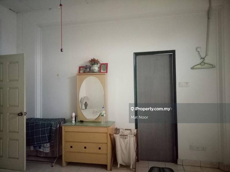 1-storey Terraced House for Sale in Seksyen 7, Shah Alam by Mat Noor - iProperty.com.my