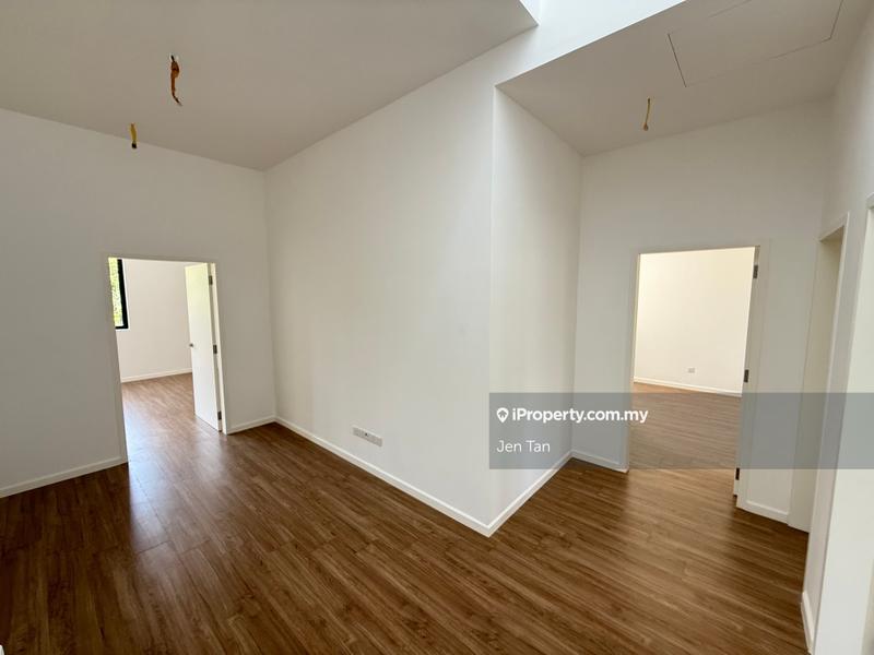 2-storey Terraced House for Sale in 402a6, Telok Panglima Garang by Jen Tan - iProperty.com.my