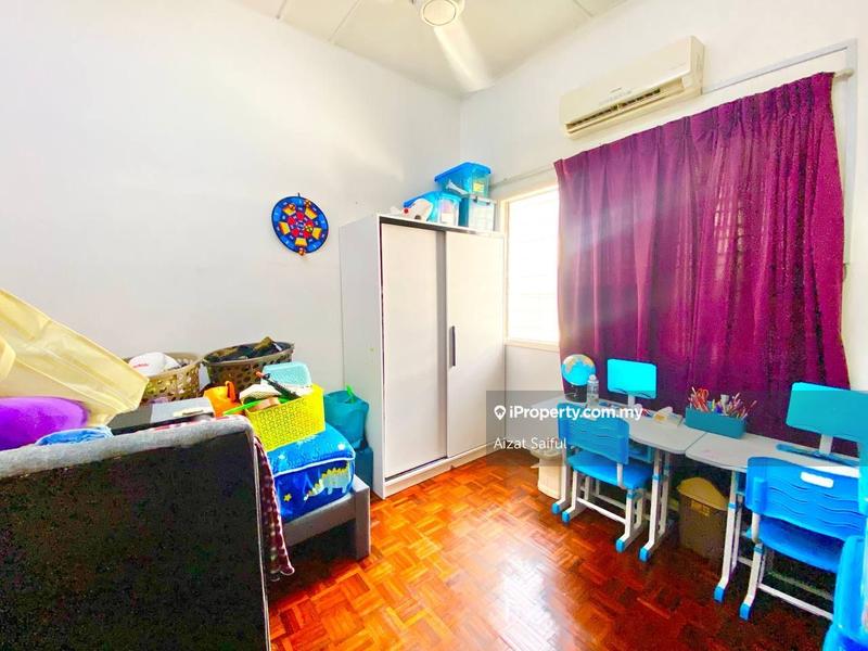 Rumah Teres untuk Dijual di Usj 6, Subang Jaya oleh Aizat Saiful - iProperty.com.my