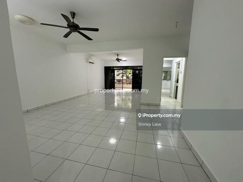 For Rent - Maxwell Towers