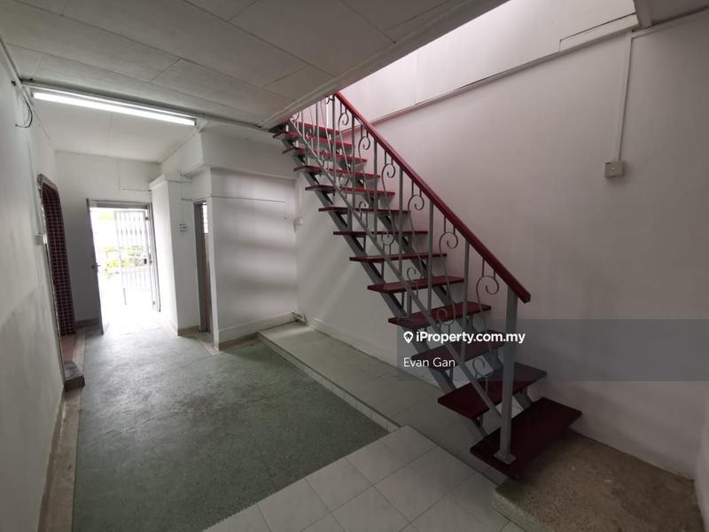 Rumah Teres 1.5-Tingkat untuk Dijual di Jalan Penghulu Abas, Bukit Baru, Bukit Baru oleh Evan Gan - iProperty.com.my
