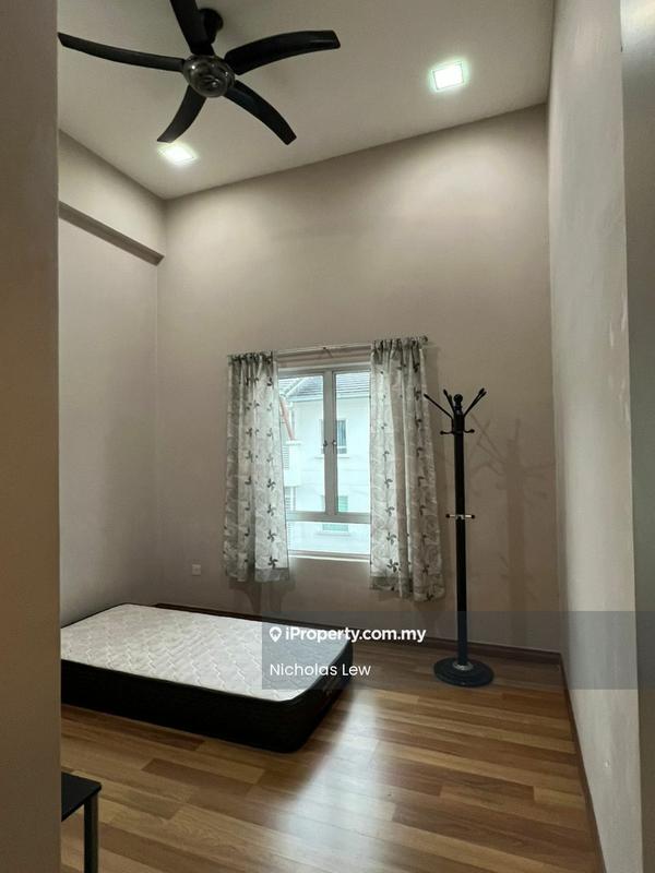 Condominium for Rent in Bayan Villa, Seri Kembangan by NK Lew - Bedroom - iProperty.com.my