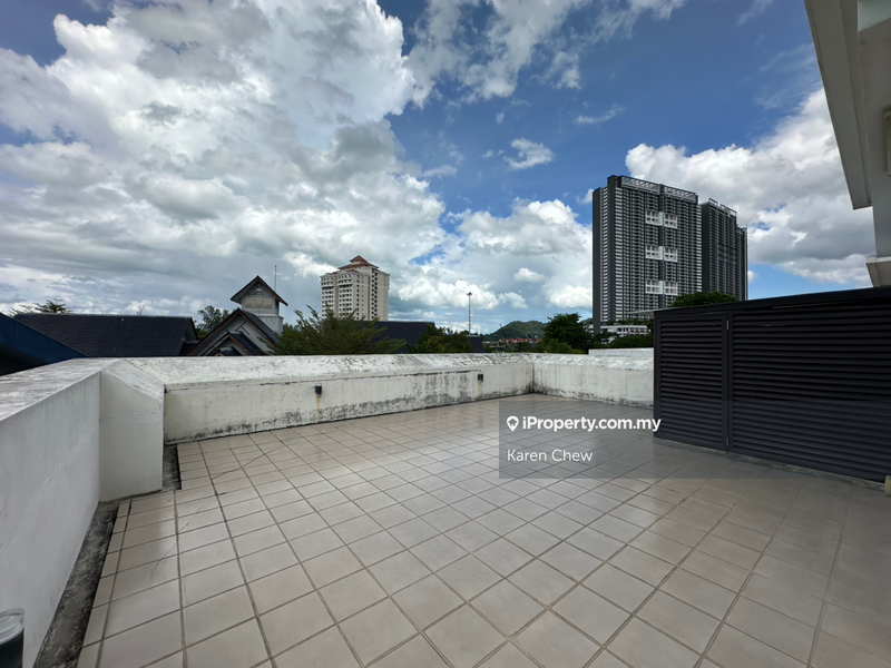 Bungalow House for Sale in 4 Storey Bungalow @ The Zen, Batu Uban, Gelugor, Gelugor by Karen Chew - iProperty.com.my
