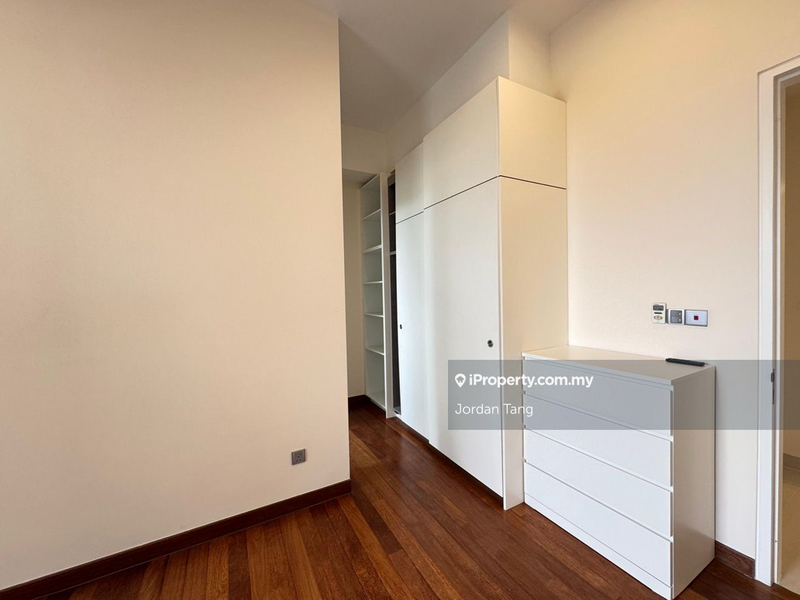 Residensi Servis untuk Dijual di Senada Residence @ KLGCC Resort oleh Jordan Tang - iProperty.com.my