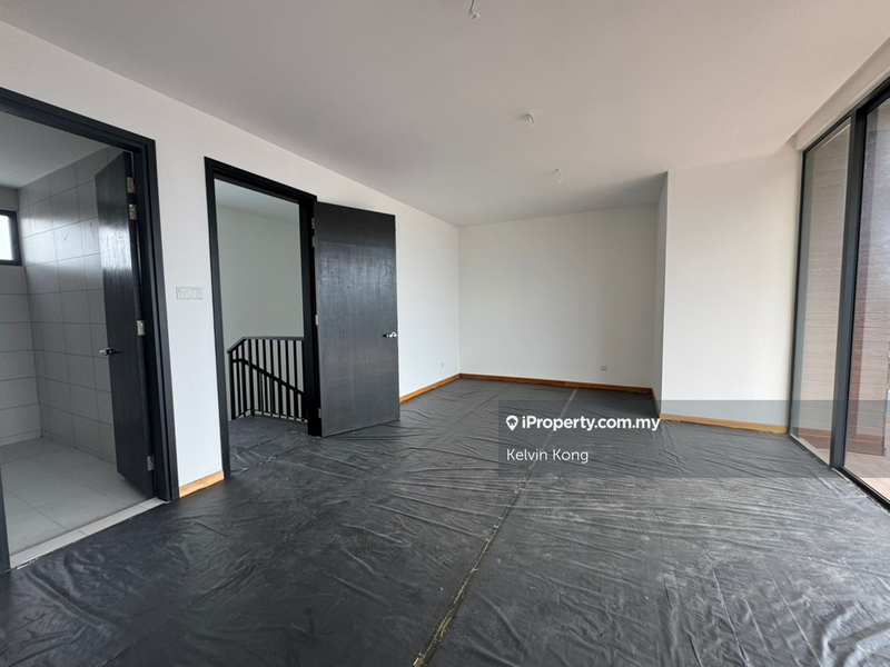 Rumah Berangkai 3 Tingkat untuk Dijual di Senibong Cove, Masai oleh Kelvin Kong - iProperty.com.my