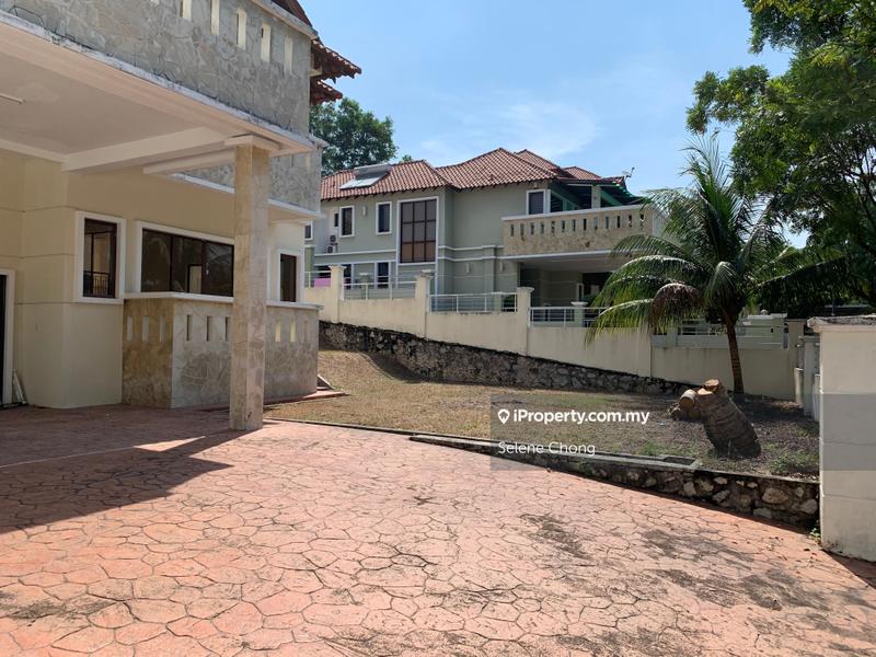 Bungalow House for Sale in Sungai Long, Bandar Sungai Long by Selene Chong - iProperty.com.my