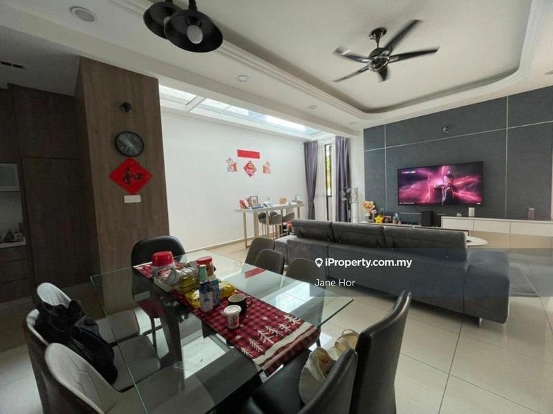 3-storey Terraced House for Sale in 16 Sierra, Puchong by Jane Hor - iProperty.com.my