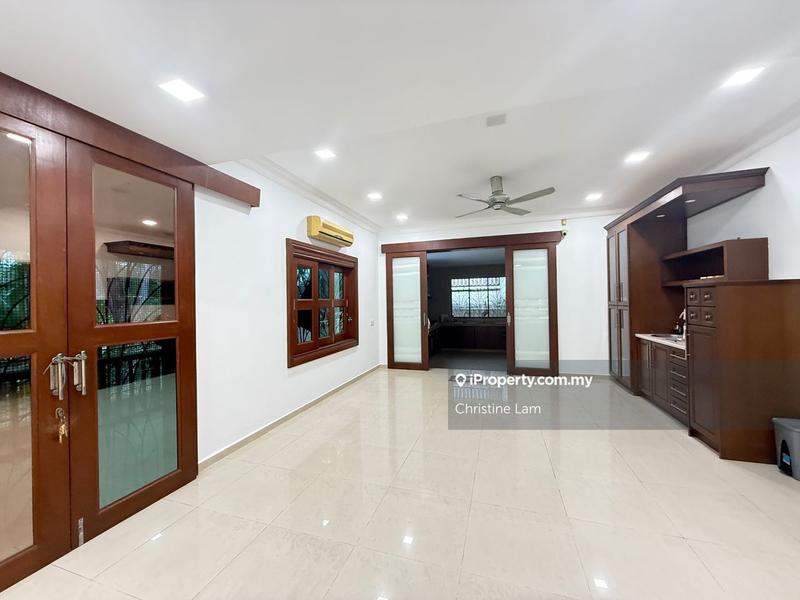 Rumah Berkembar untuk Dijual di Kota Kemuning, Shah Alam oleh Christine Lam - iProperty.com.my