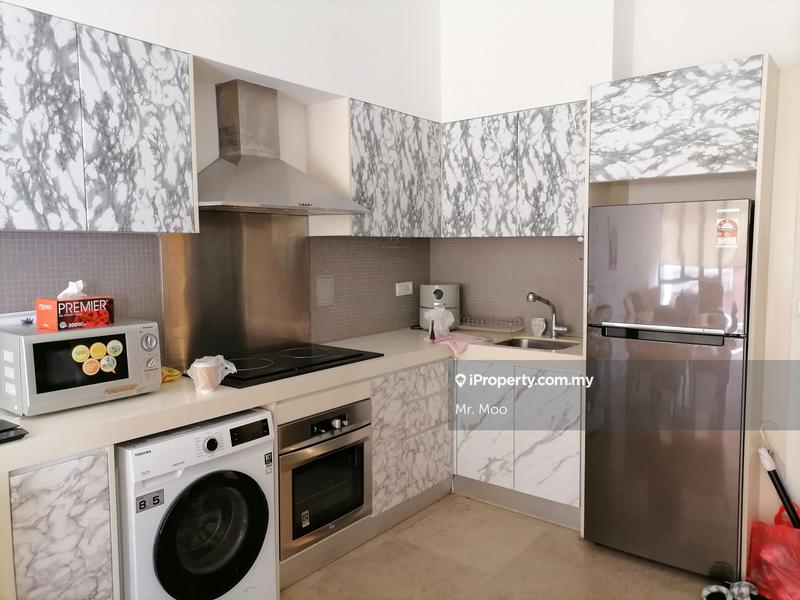 Service Residence for Sale in Bintang Fairlane Residences by Mr. Moo - iProperty.com.my