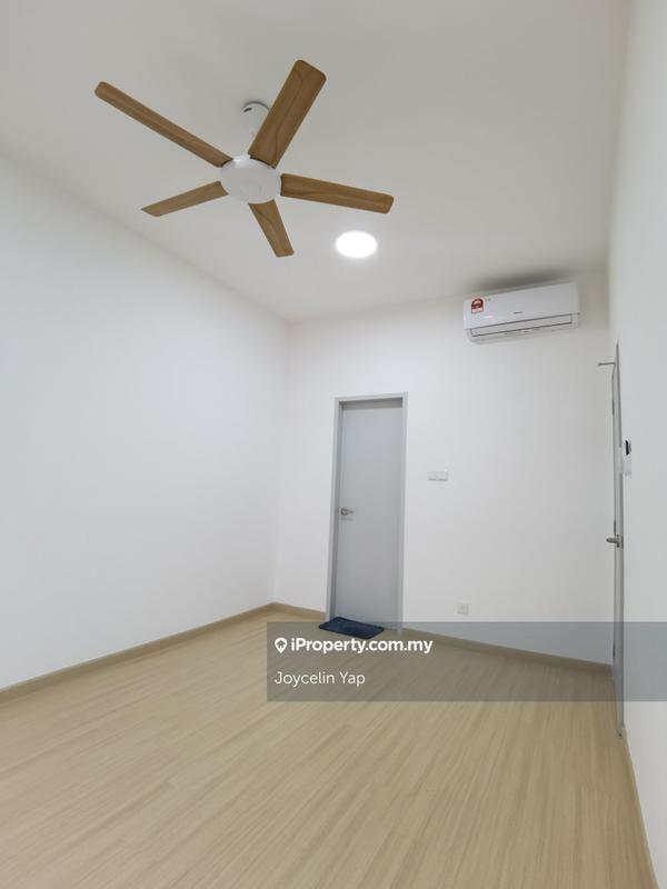 For Rent - RYAN & MIHO