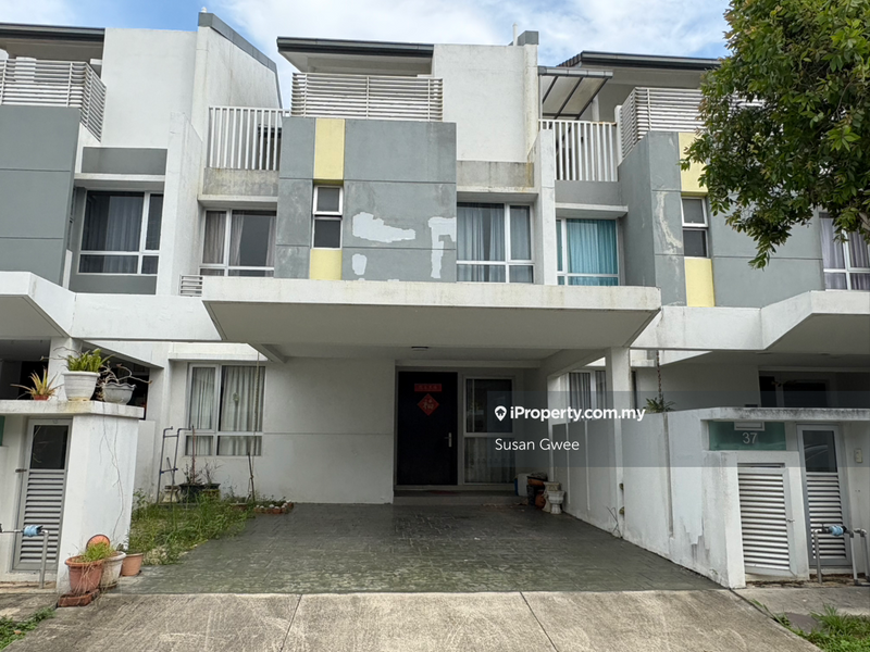3-storey Terraced House for Sale in 402a6, Telok Panglima Garang by Susan Gwee - iProperty.com.my