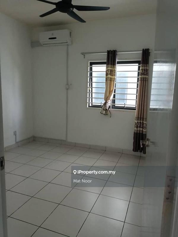 Service Residence for Sale in Metia Residence by Mat Noor - iProperty.com.my