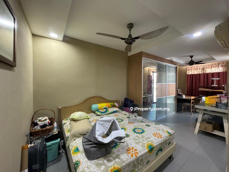3-storey Terraced House for Sale in Taman Esplanad, Bukit Jalil by Ck Yee - iProperty.com.my