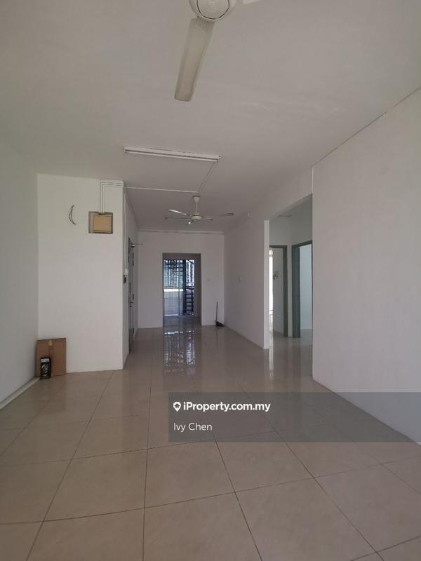 Townhouse for Sale in Beverly Residence @ BU 11, Bandar Utama by Ivy Chen - iProperty.com.my