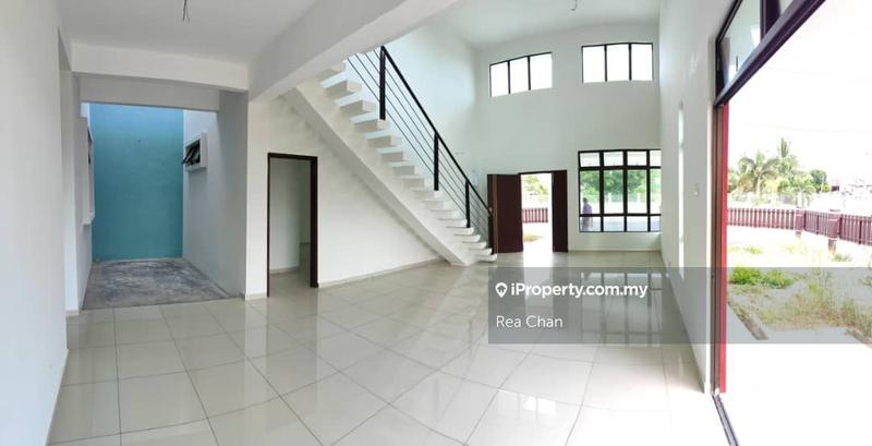 Rumah Berkembar untuk Dijual di Taman Seri Tanjong Gelam, Tanjong Kling oleh Rea Chan - iProperty.com.my