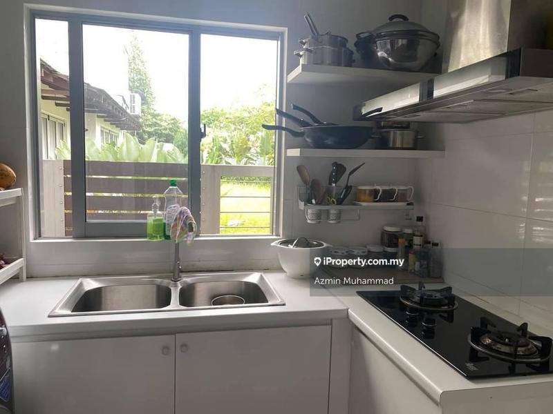 Rumah Berkembar untuk Dijual di Seksyen 13, Shah Alam oleh Azmin Muhammad - iProperty.com.my
