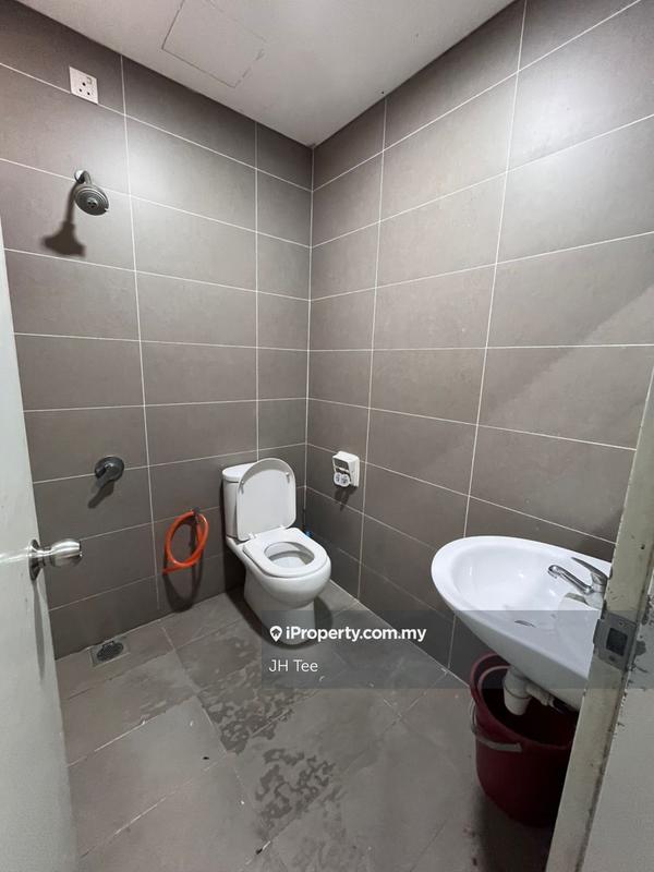 Rumah Bandar untuk Dijual di The Vale @ Sutera Damansara Damai Pj, Damansara Damai oleh JH Tee - iProperty.com.my