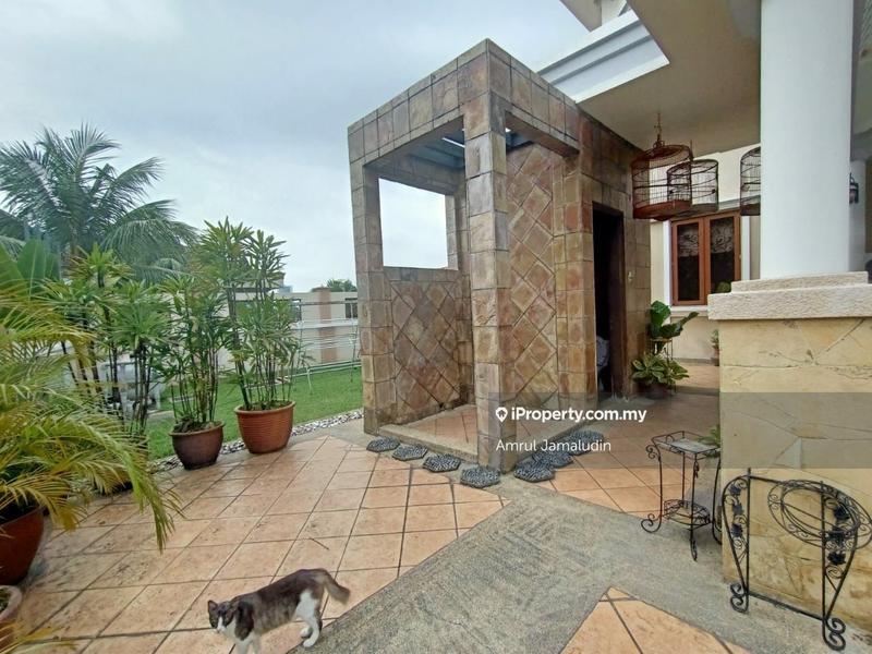 Bungalow House for Sale in Kemensah Heights, Ampang by Amrul Jamaludin - iProperty.com.my
