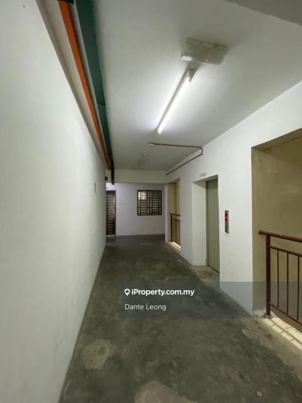 Condominium for Sale in Villaria by Dante Leong - iProperty.com.my