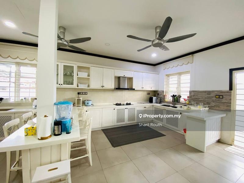 Bungalow House untuk Dijual di 2.5 STOREY BUNGALOW CORNER LOT @ SUNGAI PENCHALA, Sungai Penchala oleh Sharil Routh - iProperty.com.my