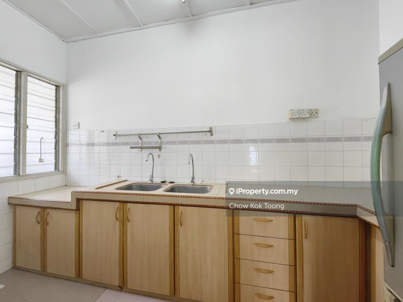 Pangsapuri untuk Dijual di Akasia Apartment oleh Chow Kok Toong - iProperty.com.my