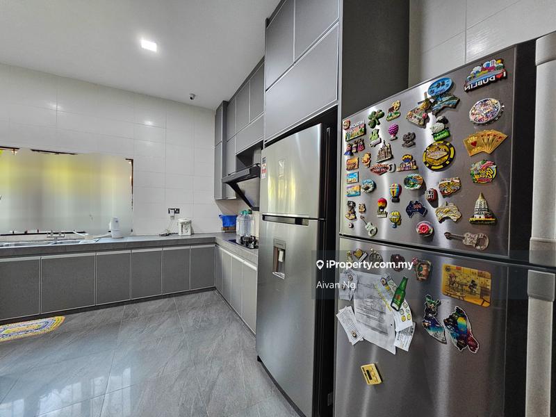 Rumah Berkembar untuk Dijual di Wira Heights, Bandar Sungai Long oleh Aivan Ng - iProperty.com.my