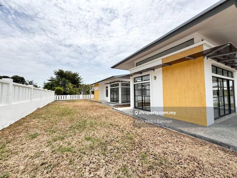 Bungalow House for Sale in Bandar Baru Enstek, Bandar Enstek by Asna Abdul Rahman - iProperty.com.my
