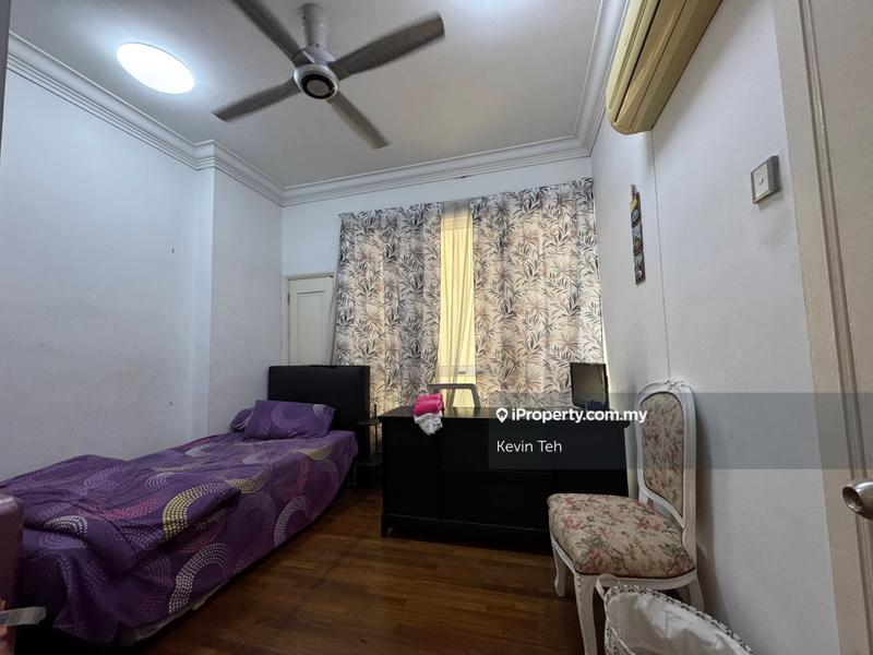 For Sale - La Grande Kiara