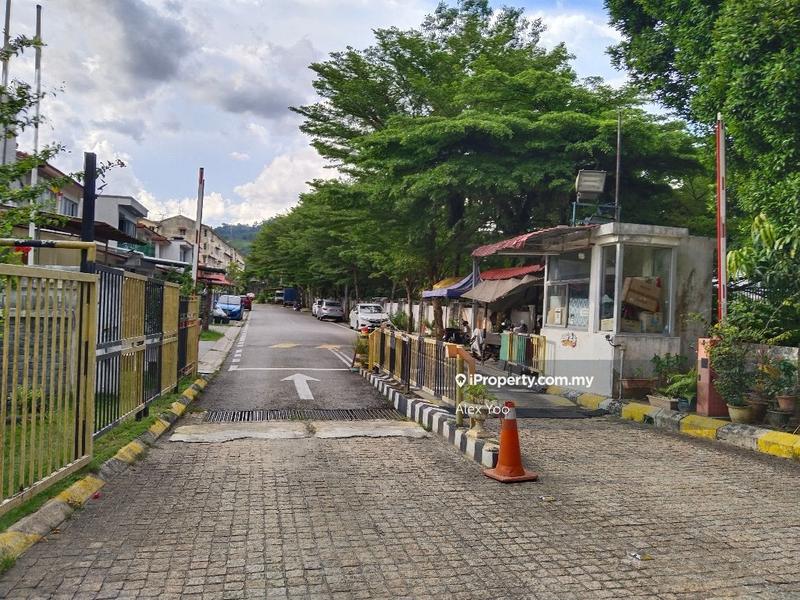 Rumah Berangkai 2 Tingkat untuk Dijual di Kampung Gombak Indah, Batu Caves oleh Alex Yoo - iProperty.com.my