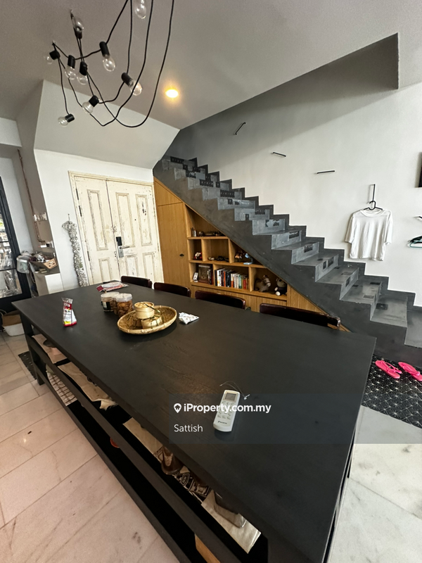 For Rent - Villa Setia