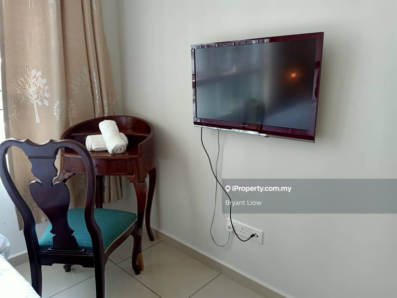 Service Residence for Sale in Parkland Residence by Bryant Liow - iProperty.com.my