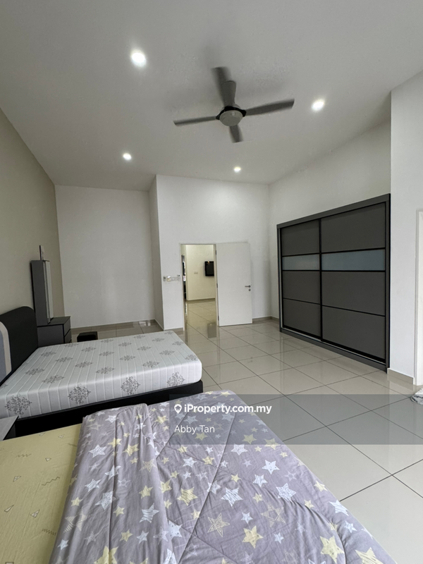 Rumah Teres untuk Disewa di Lunaria Resort Home, Bandar Sri Sendayan oleh Abby Tan - iProperty.com.my