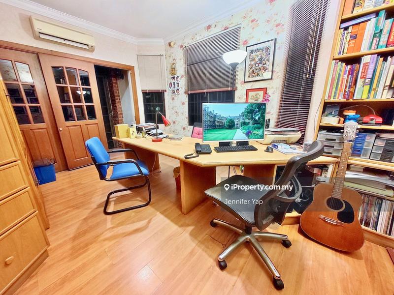 Bungalow House for Sale in Taman Kanagapuram, Petaling Jaya by Jennifer Yap - iProperty.com.my