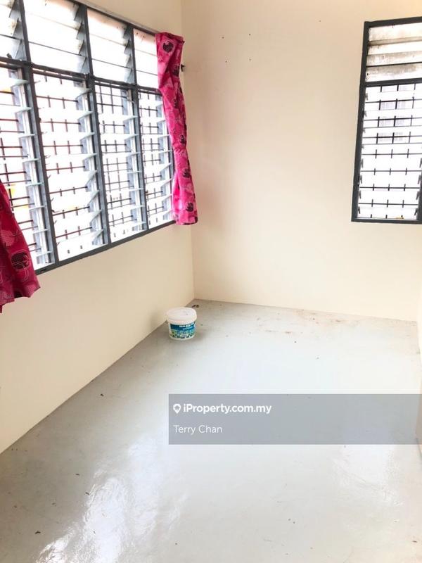 Rumah Teres 2-Tingkat untuk Dijual di Taman Bukit Anggerik, Cheras oleh Terry Chan - iProperty.com.my