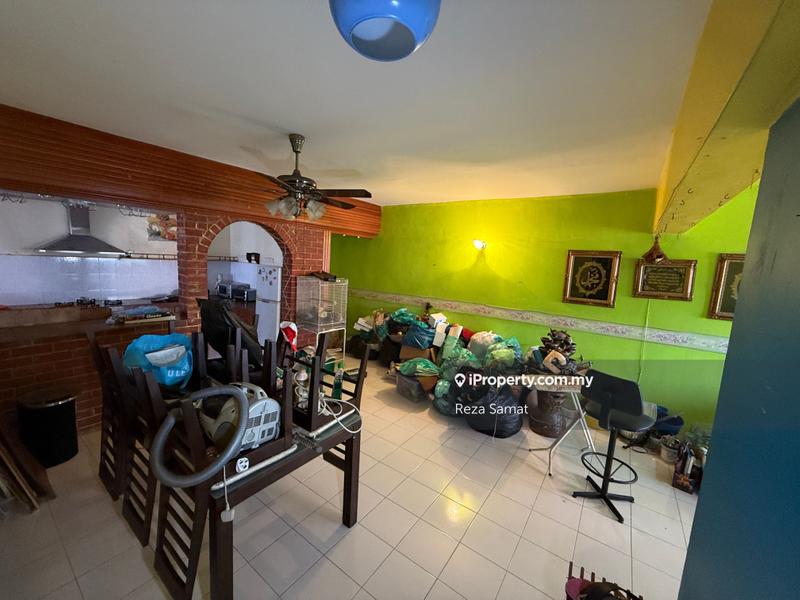 Pangsapuri untuk Dijual di Pelangi Heights oleh Reza Samat - iProperty.com.my