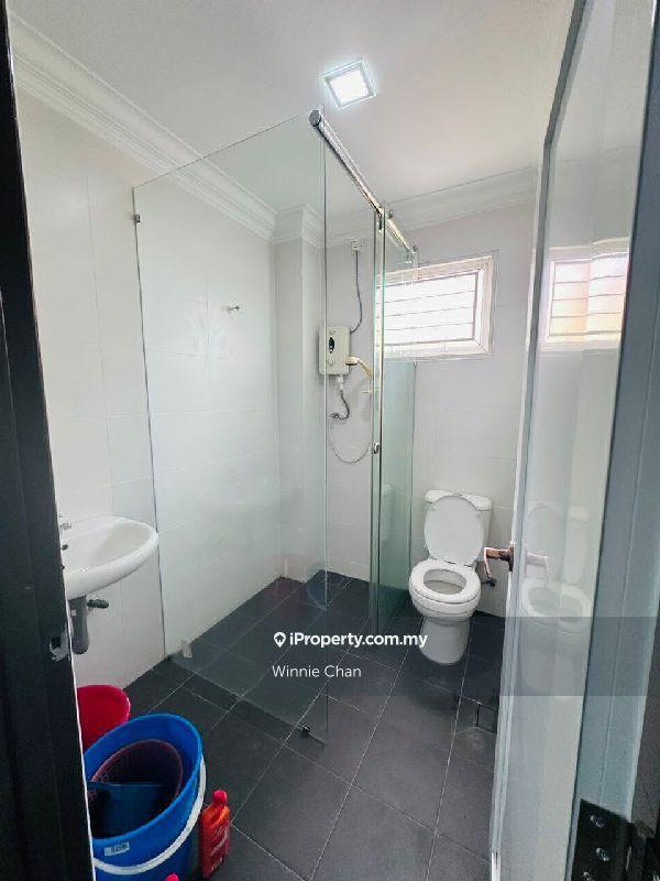 Bungalow House for Sale in Taman Pasir Wang, Lahat by Winnie Chan - iProperty.com.my