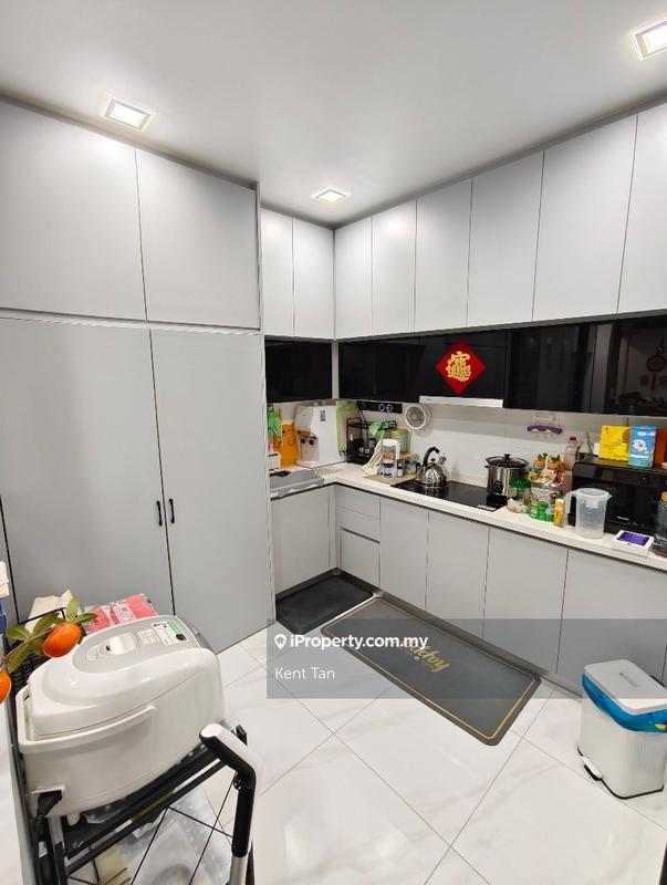 Service Residence for Sale in Equine Residence by Kent Tan - iProperty.com.my