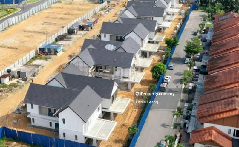 Rumah Berkembar untuk Dijual di Bandar Kinrara Seksyen 1, Bandar Kinrara oleh Leslie Leang - iProperty.com.my
