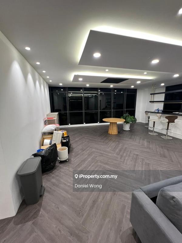 Pejabat untuk Dijual di Mont Kiara, Kuala Lumpur oleh Daniel Wong - Living Room - iProperty.com.my