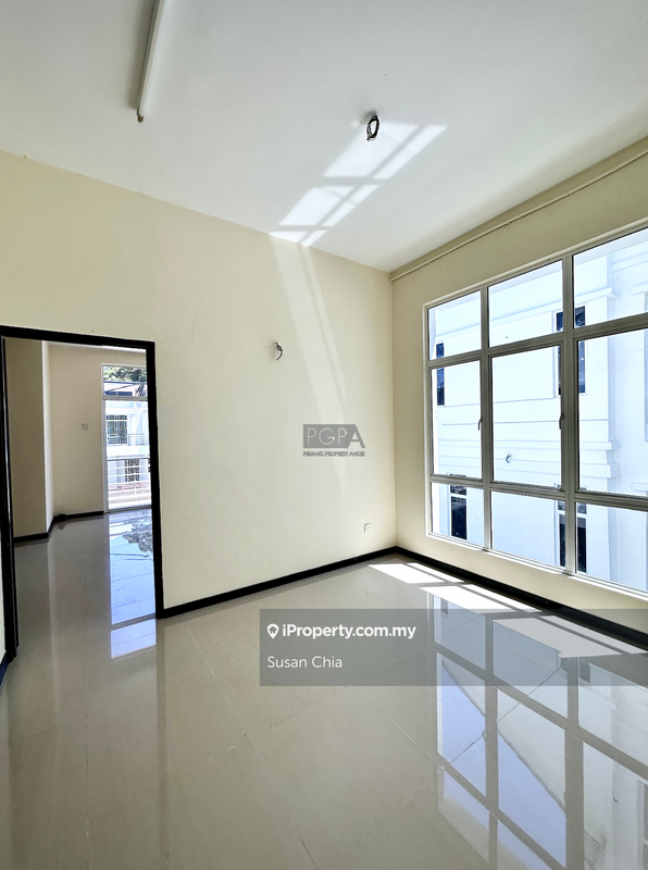 Semi-Detached House for Sale in Teluk Kumbar, Penang by Susan Chia - iProperty.com.my