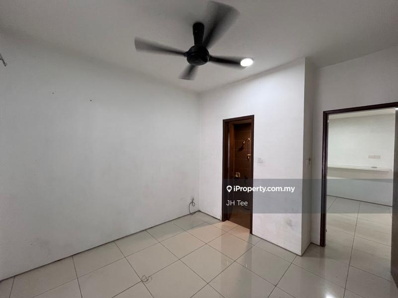 Rumah Bandar untuk Dijual di The Vale @ Sutera Damansara Damai Pj, Damansara Damai oleh JH Tee - iProperty.com.my