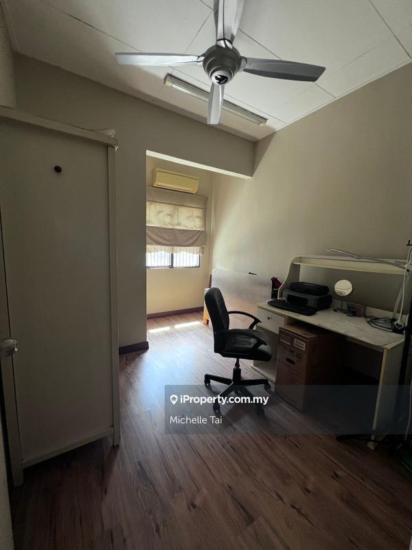 2-storey Terraced House for Sale in Taman Kelana Idaman, Ara Damansara by Michelle Tai - iProperty.com.my