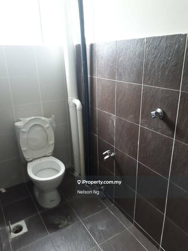 Shop / Office untuk Dijual di Senawang, Seremban, Senawang oleh Nelson Ng - Bathroom - iProperty.com.my
