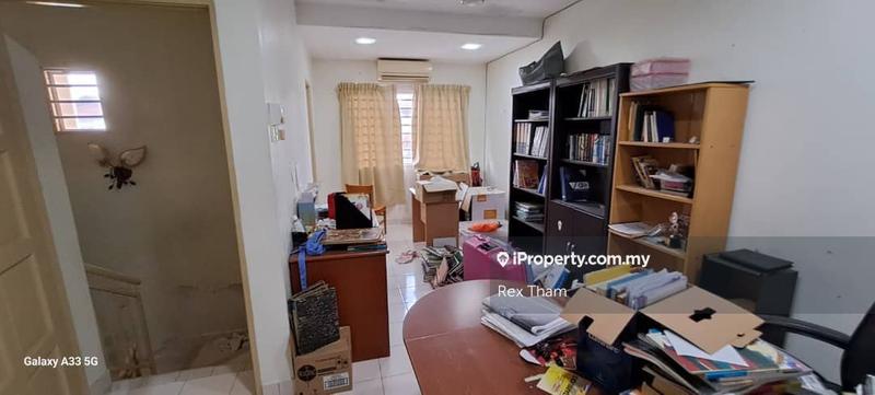 Rumah Berangkai 2.5 Tingkat untuk Disewa di Equine Park , Bandar Putra Permai, Puncak Jalil, Seri Kembangan oleh Rex Tham - iProperty.com.my