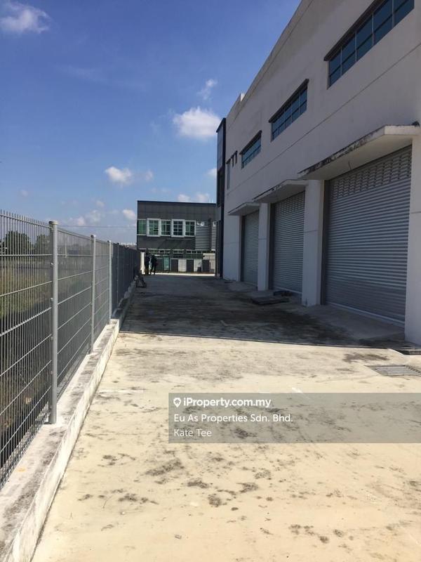 Kilang Teres untuk Dijual di Senai, Kulai oleh Kate Tee - iProperty.com.my
