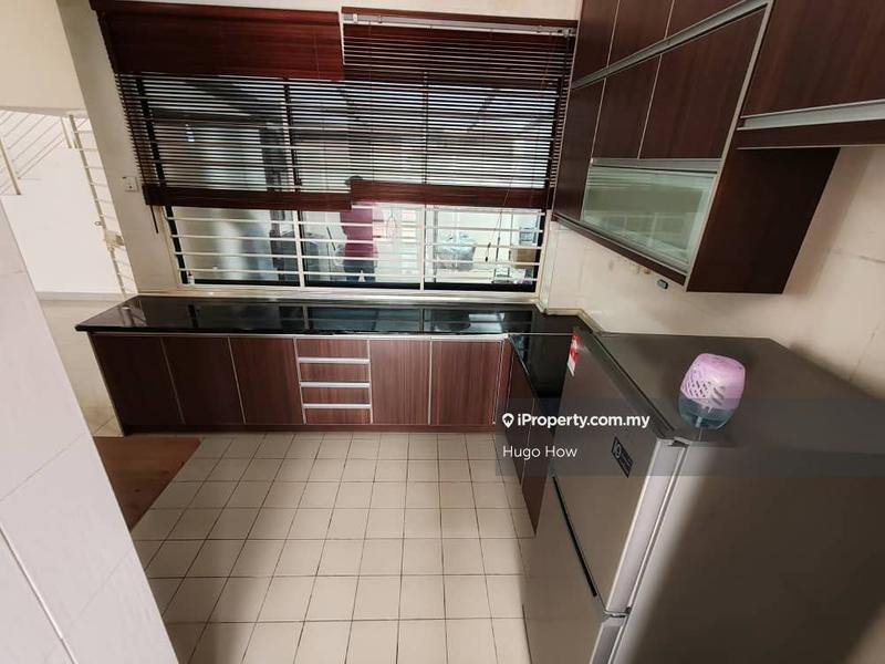 Rumah Berkembar untuk Dijual di Laman Residen Kipark Sri Utara, Batu Caves oleh Hugo How - iProperty.com.my