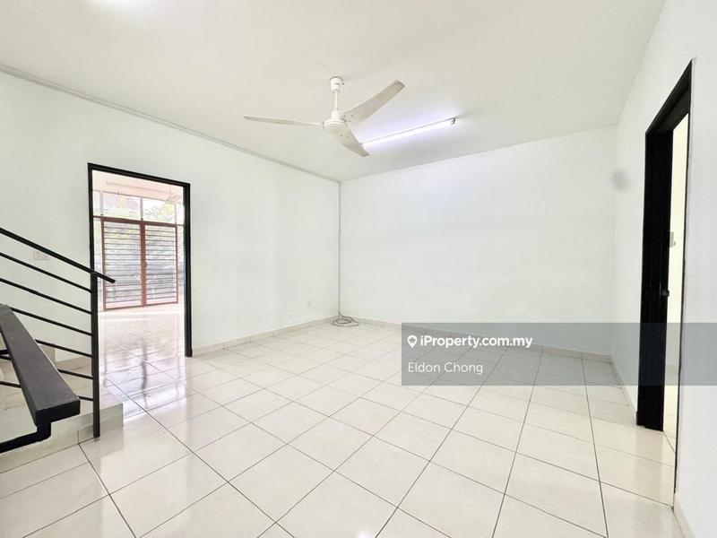 Rumah Berangkai 3 Tingkat untuk Dijual di Taman Bangi Avenue, Bangi oleh Eldon Chong - iProperty.com.my