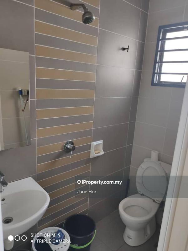 Townhouse for Sale in 16 Sierra, Puchong by Jane Hor - iProperty.com.my