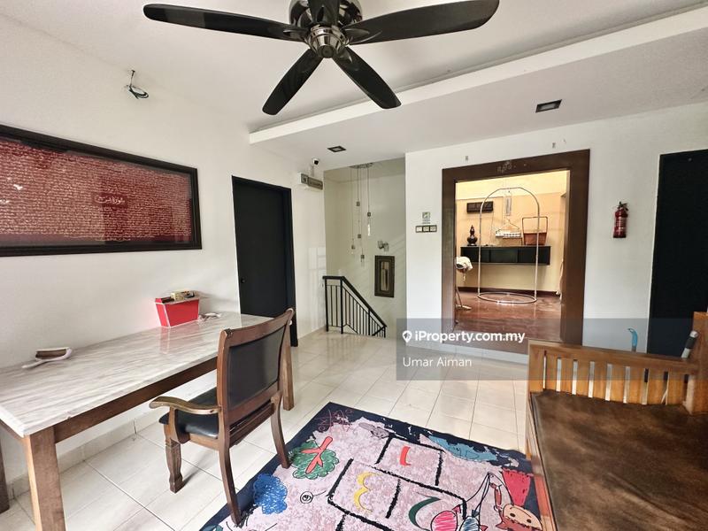 Rumah Berangkai 2 Tingkat untuk Dijual di Taman Cahaya Alam, Shah Alam oleh Umar Aiman - iProperty.com.my