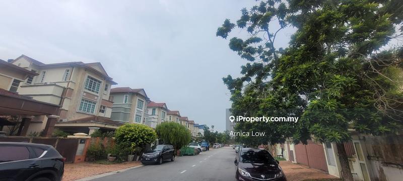 Bungalow House for Sale in Taman Equine, Seri Kembangan by Arnica Low - iProperty.com.my